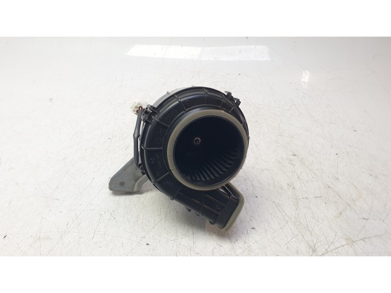 Recambio de ventilador calefaccion para toyota rav 4 v (_a5_, _h5_) 2.5 hybrid (axah52) referencia OEM IAM G923033050  