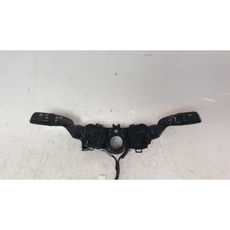 Recambio de mando multifuncion para toyota rav 4 v (_a5_, _h5_) 2.5 hybrid (axah52) referencia OEM IAM 4220017L021  