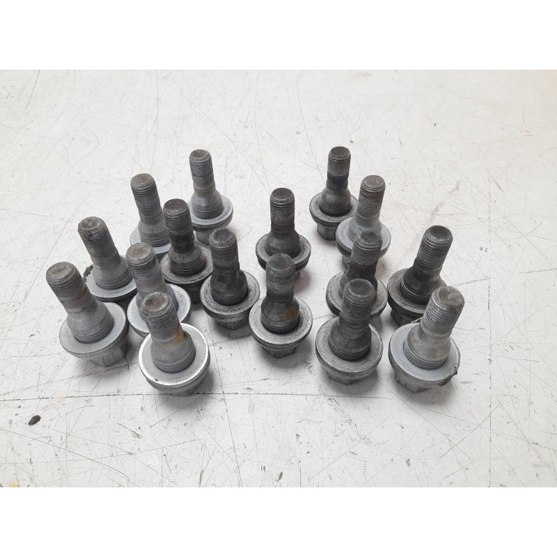 Recambio de juego tornillos de rueda para ds ds 3 / ds 3 crossback (ur_, uc_, uj_) 1.5 bluehdi 100 referencia OEM IAM TORNILLOS 