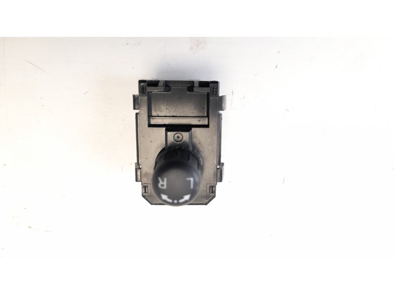 Recambio de mando retrovisor para nissan pulsar (c13) acenta referencia OEM IAM 255701AA0A  