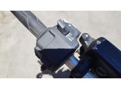 Recambio de piña luces izquierda para honda x-adv referencia OEM IAM 35200MKTD01   2