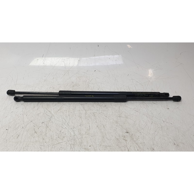 Recambio de amortiguadores maletero / porton para toyota rav 4 v (_a5_, _h5_) 2.5 hybrid (axah52) referencia OEM IAM 6892042020 