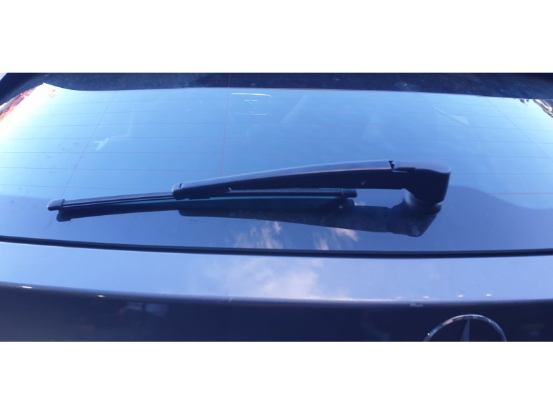 Recambio de brazo limpia trasero para mercedes-benz clase gla (w156) gla 200 cdi (156.908) referencia OEM IAM 1568200044  