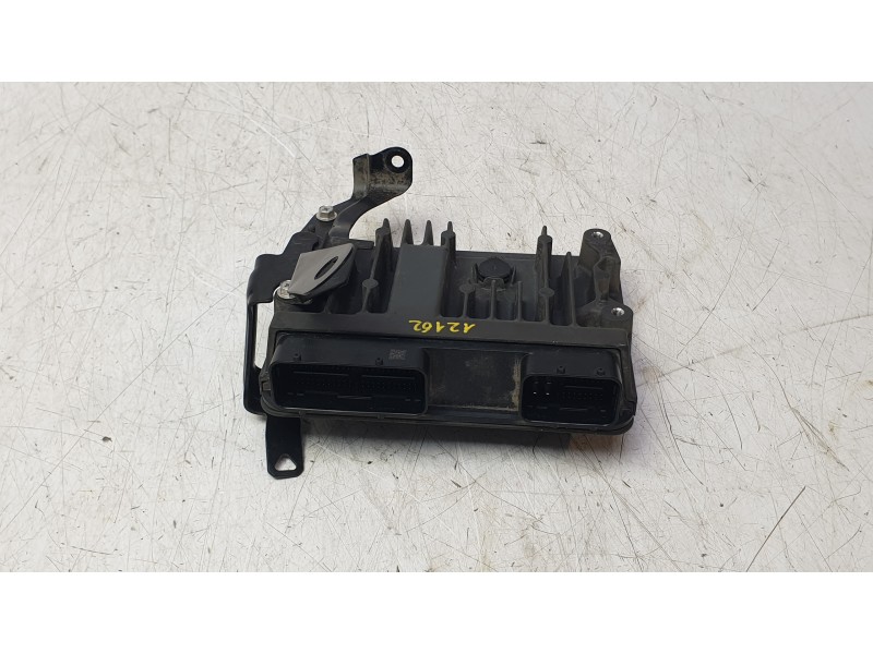 Recambio de centralita motor uce para toyota rav 4 v (_a5_, _h5_) 2.5 hybrid (axah52) referencia OEM IAM 896614AG40  