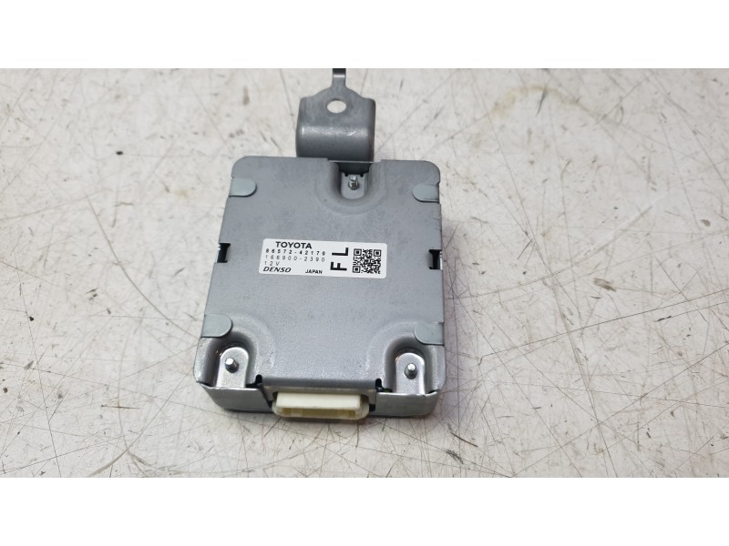 Recambio de modulo electronico para toyota rav 4 v (_a5_, _h5_) 2.5 hybrid (axah52) referencia OEM IAM 8657242170  