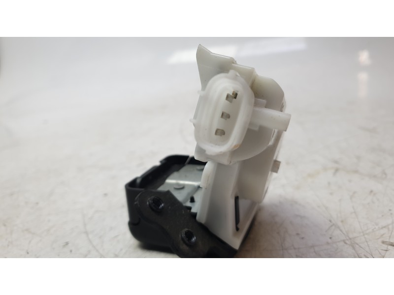 Recambio de cerradura maletero / porton para toyota rav 4 v (_a5_, _h5_) 2.5 hybrid (axah52) referencia OEM IAM 6935042101  