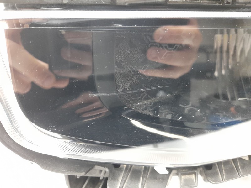 Recambio de faro izquierdo para jeep avenger referencia OEM IAM   