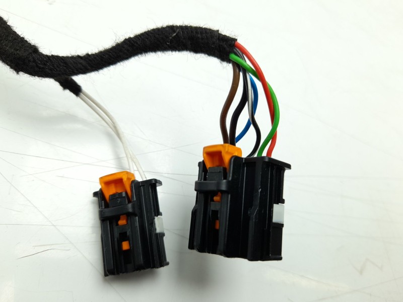 Recambio de retrovisor derecho para jeep avenger referencia OEM IAM 735787922  