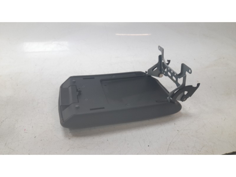 Recambio de apoyabrazos central para subaru xv (gt, g24) 2.0 i awd (gt7) referencia OEM IAM 92114FL102VH  