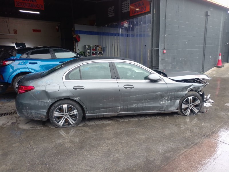 mercedes-benz clase c (w206) del año 2024