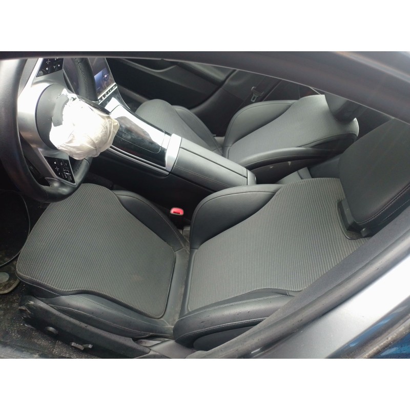 Recambio de juego asientos completo para mercedes-benz clase c (w206) c 200 d (206.003) referencia OEM IAM   