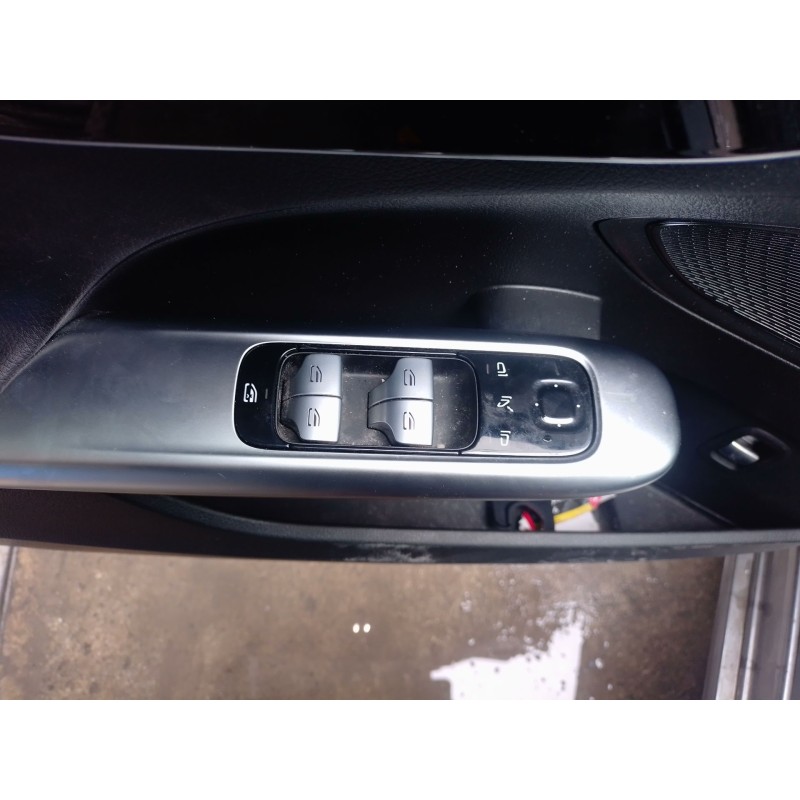 Recambio de mando elevalunas delantero izquierdo para mercedes-benz clase c (w206) c 200 d (206.003) referencia OEM IAM   
