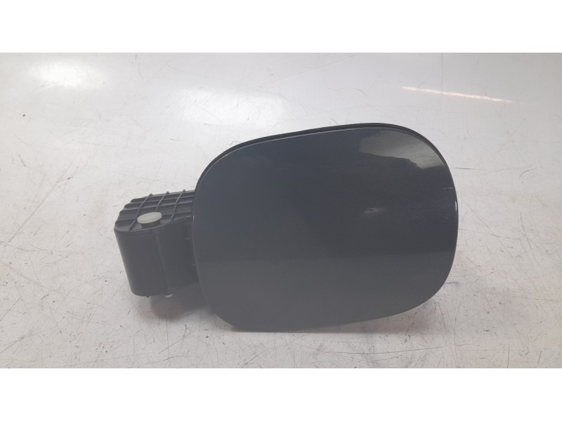 Recambio de tapa exterior combustible para hyundai kona 1.0 t-gdi referencia OEM IAM 81595BE000  