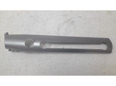 Recambio de moldura para hyundai kona 1.0 t-gdi referencia OEM IAM 84704BE010NH6  