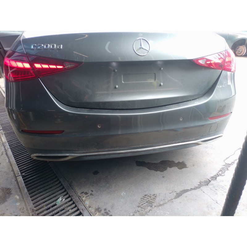 Recambio de paragolpes trasero para mercedes-benz clase c (w206) c 200 d (206.003) referencia OEM IAM   