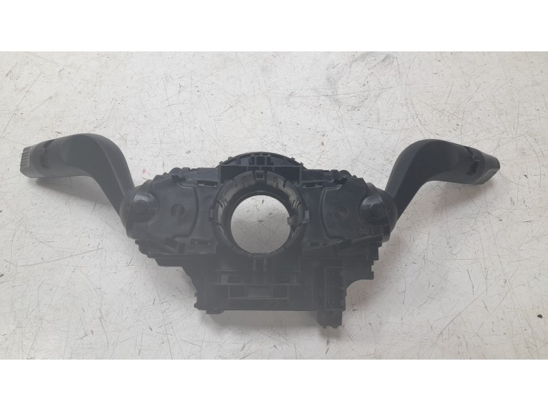 Recambio de mando multifuncion para hyundai kona 1.0 t-gdi referencia OEM IAM 934C5BE840  