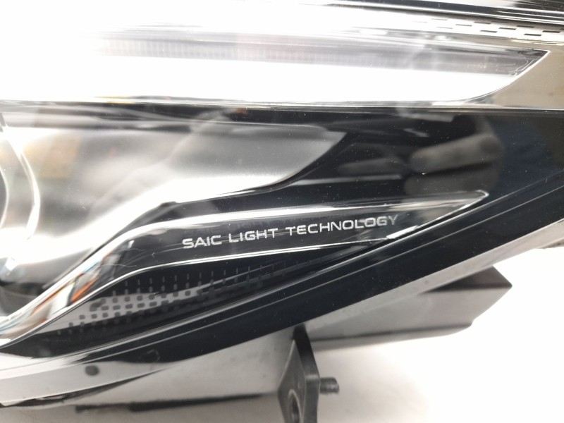 Recambio de faro izquierdo para mg zs suv (azs1) 1.5 vti referencia OEM IAM 10550753  