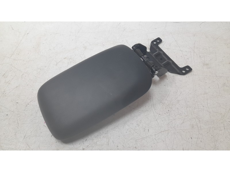 Recambio de apoyabrazos central para hyundai kona 1.0 t-gdi referencia OEM IAM 84660BE000NNB  