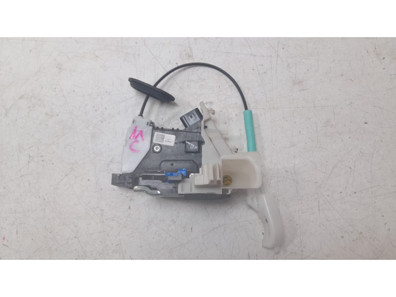Recambio de cerradura puerta delantera izquierda para hyundai kona 1.0 t-gdi referencia OEM IAM 81310BE100  
