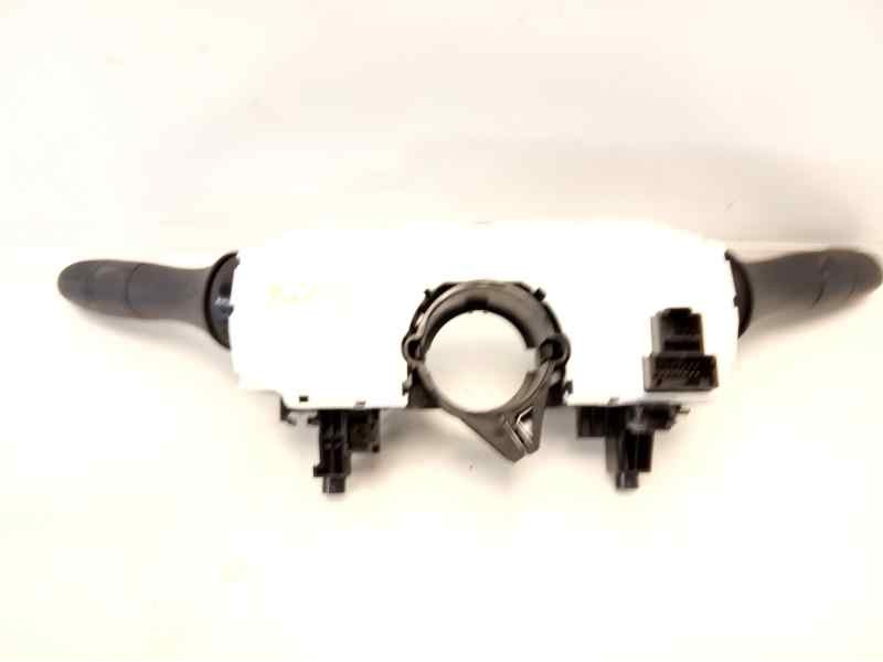 Recambio de mando multifuncion para nissan qashqai (j11) 1.6 dci turbodiesel cat referencia OEM IAM 255604EA0E  