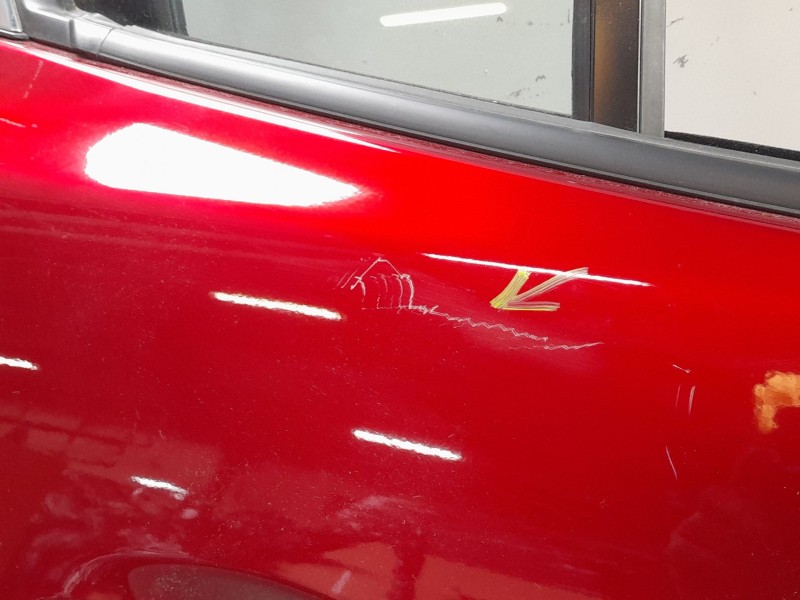 Recambio de puerta trasera derecha para mazda 3 sedán 2.5 e-skyactiv-g referencia OEM IAM BCY07202XE  