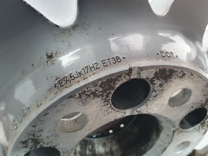 Recambio de llanta para audi a4 b9 avant (8w5, 8wd) 2.0 tdi referencia OEM IAM 8W0601025C  