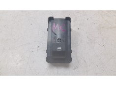 MANDO ELEVALUNAS TRASERO DERECHO 93581BE000NNB 