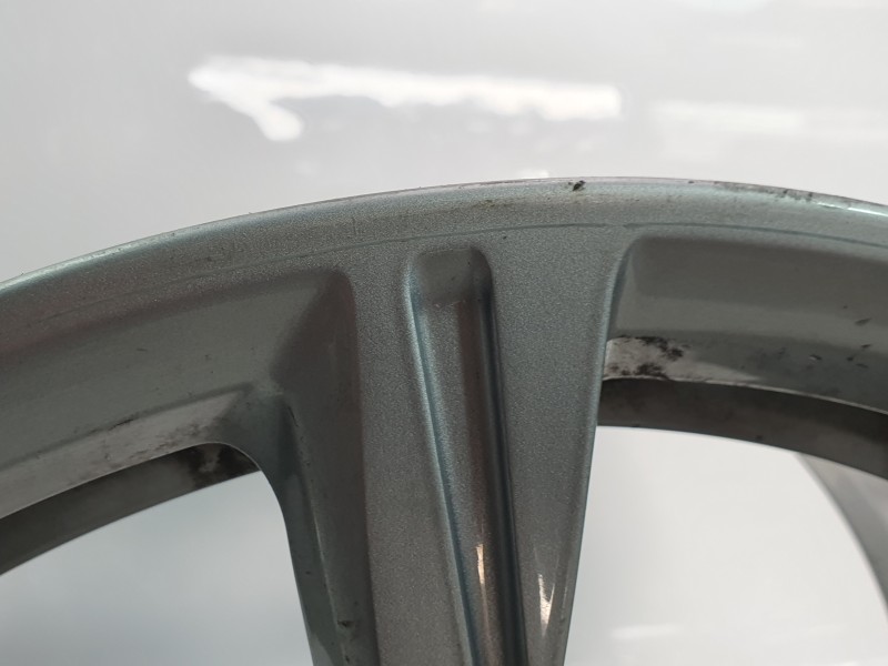 Recambio de llanta para audi a4 b9 avant (8w5, 8wd) 2.0 tdi referencia OEM IAM 8W0601025C  