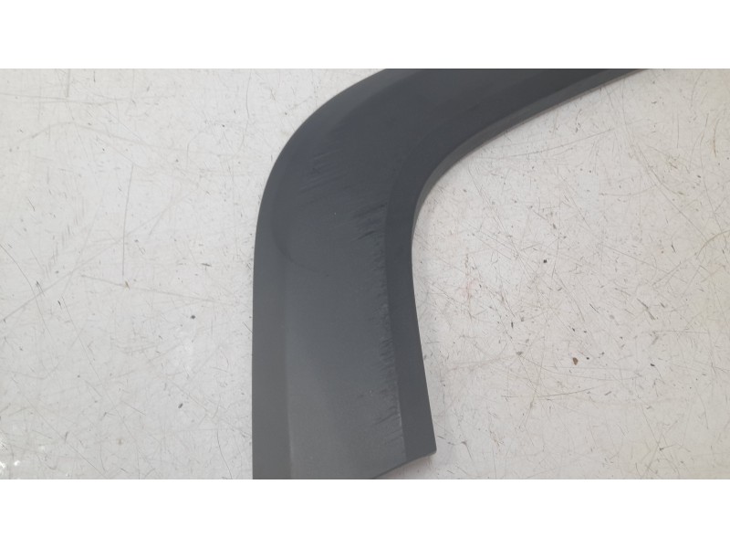 Recambio de aletin delantero izquierdo para jeep renegade suv (bu, b1, bv) 2.0 crd 4x4 referencia OEM IAM 735578403  