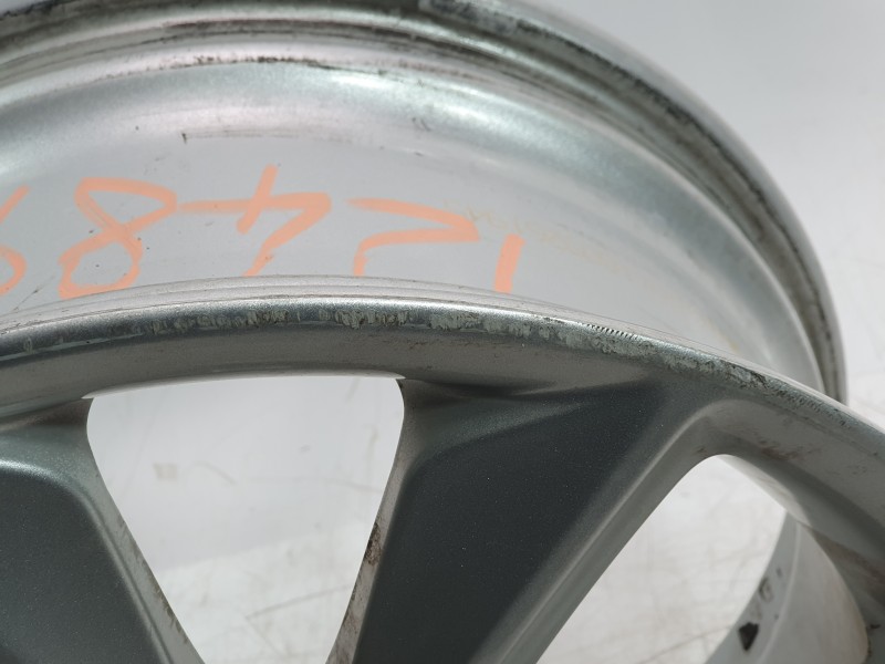 Recambio de llanta para ford fiesta vii (hj, hf) 1.0 ecoboost referencia OEM IAM H1BJ1007G1A  