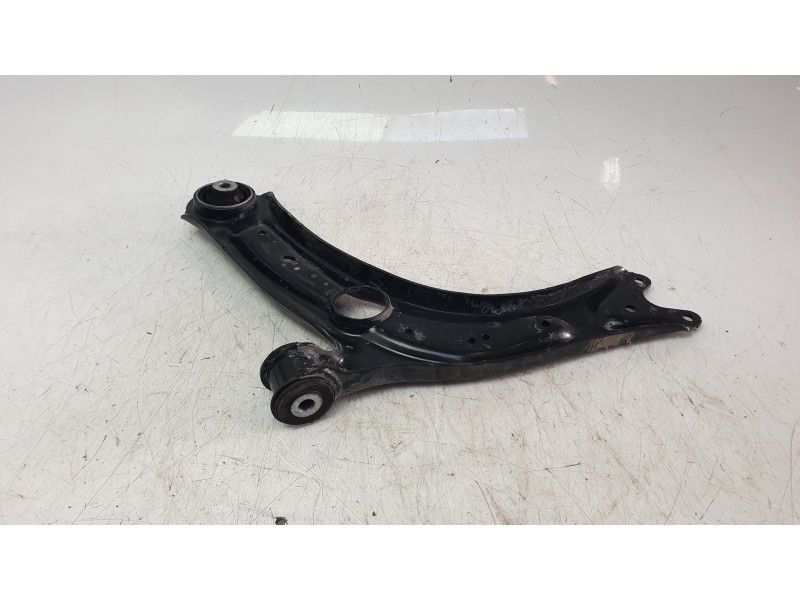 Recambio de brazo suspension inferior delantero derecho para volkswagen touran (5t1) 2.0 tdi referencia OEM IAM 3Q0407152P  