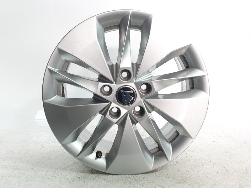 Recambio de llanta para skoda octavia iv (nx3, nn3, pv3) 2.0 tdi referencia OEM IAM 5E3601025AH  