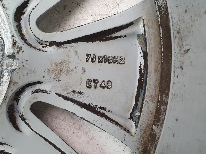 Recambio de llanta para skoda octavia iv (nx3, nn3, pv3) 2.0 tdi referencia OEM IAM 5E3601025AH  