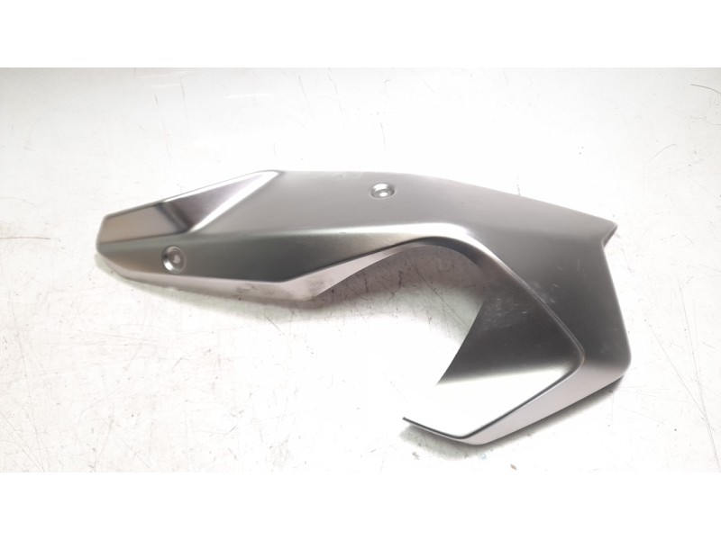 Recambio de moldura para bmw r 1250 r 1250 rs (1r13) referencia OEM IAM 46631540815  