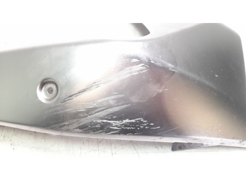 Recambio de moldura para bmw r 1250 r 1250 rs (1r13) referencia OEM IAM 46631540816  