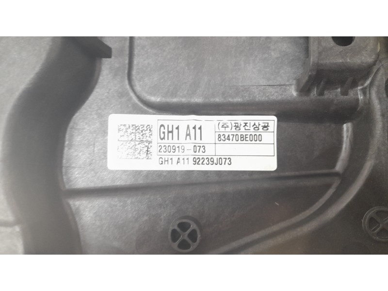 Recambio de elevalunas trasero izquierdo para hyundai kona 1.0 t-gdi referencia OEM IAM 83470BE000  