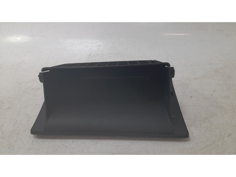 Recambio de guantera para hyundai kona 1.0 t-gdi referencia OEM IAM 84510BE000NNB  