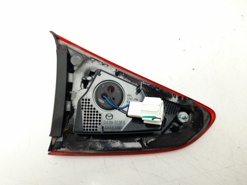 Recambio de piloto trasero derecho interior para mazda 2 hatchback (dl, dj) 1.5 skyactiv-g referencia OEM IAM D43N513F0  