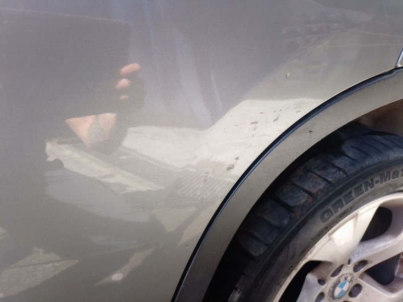 Recambio de puerta trasera izquierda para bmw x1 (e84) sdrive 18 d referencia OEM IAM   