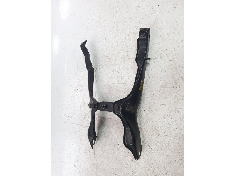 Recambio de subchasis trasero para ktm 125 duke referencia OEM IAM 93003002151  