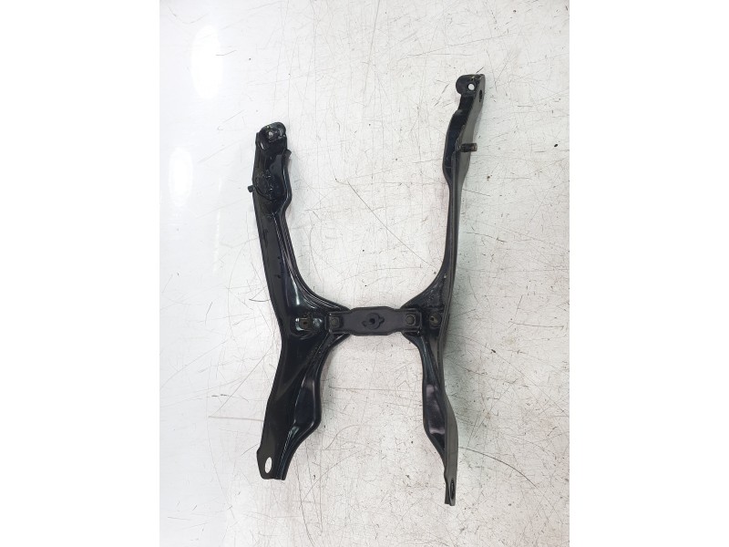 Recambio de subchasis trasero para ktm 125 duke referencia OEM IAM 93003002151  