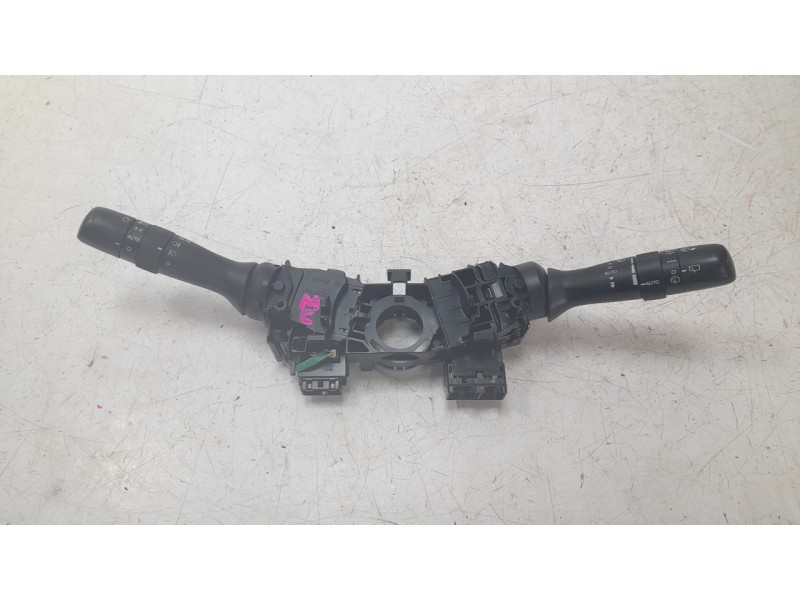 Recambio de mando multifuncion para subaru xv (gt, g24) 2.0 i awd (gt7) referencia OEM IAM 83115AL030  