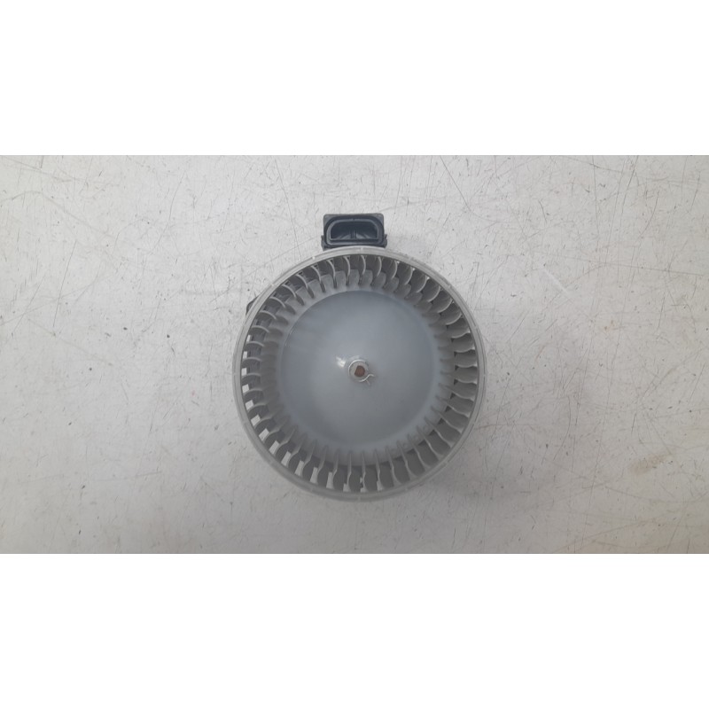 Recambio de ventilador calefaccion para subaru xv (gt, g24) 2.0 i awd (gt7) referencia OEM IAM 8727006490  34602/VHF610078HQ