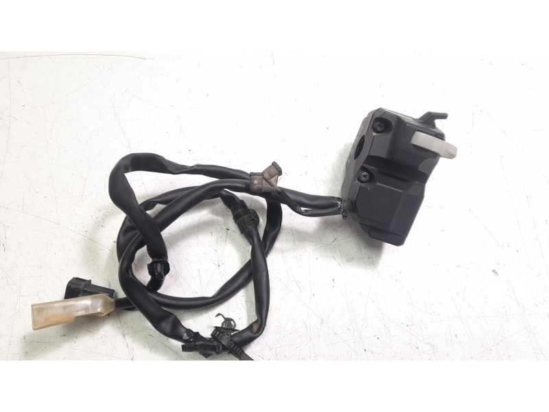 Recambio de piña luces izquierda para honda x-adv referencia OEM IAM 35200MKTD01  