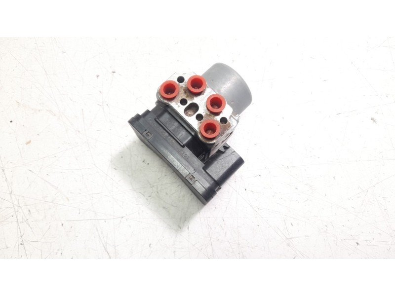 Recambio de abs para honda x-adv referencia OEM IAM 57110MKTD01  