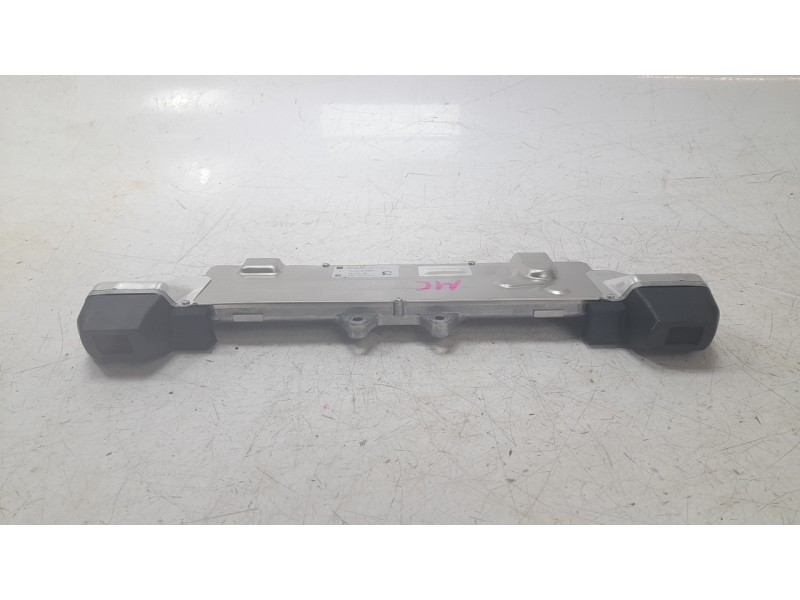 Recambio de camara vision frontal para subaru xv (gt, g24) 2.0 i awd (gt7) referencia OEM IAM 87501FL030  