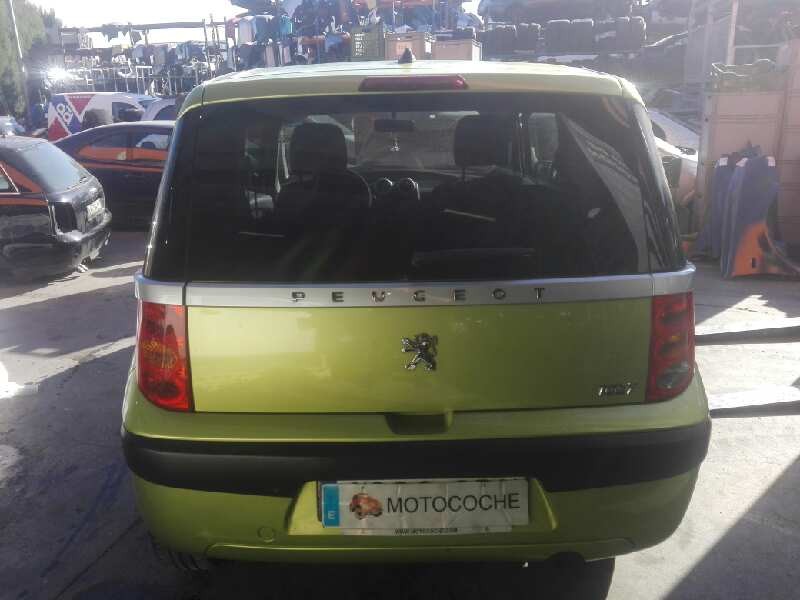 peugeot 1007 del año 2008