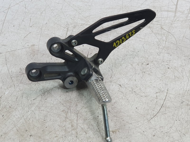 Recambio de estribo lateral para yamaha yzf-r 7 yzf-r 7 referencia OEM IAM B7N274510000  