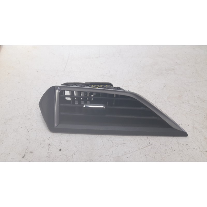 Recambio de rejilla aireadora para subaru xv (gt, g24) 2.0 i awd (gt7) referencia OEM IAM 66110FL020  