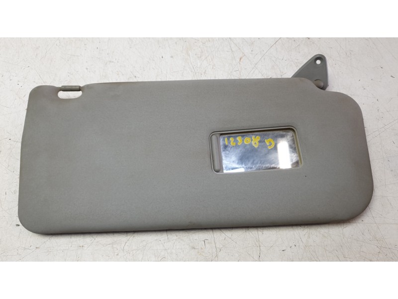 Recambio de parasol derecho para mitsubishi montero iii (v7_w, v6_w) 3.2 di-d (v68w, v78w) referencia OEM IAM MR636703  